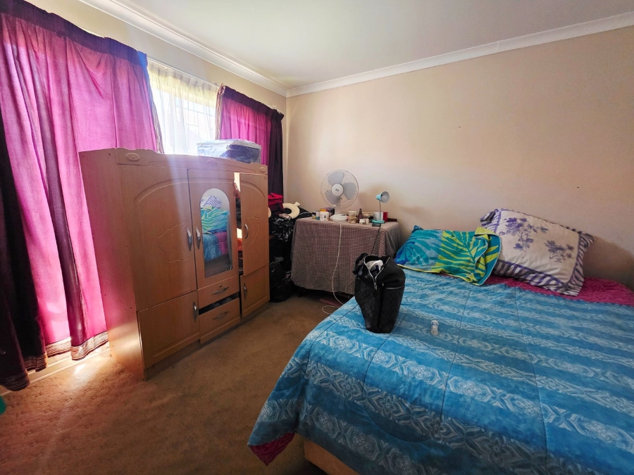 2 Bedroom Property for Sale in Fleurdal Free State